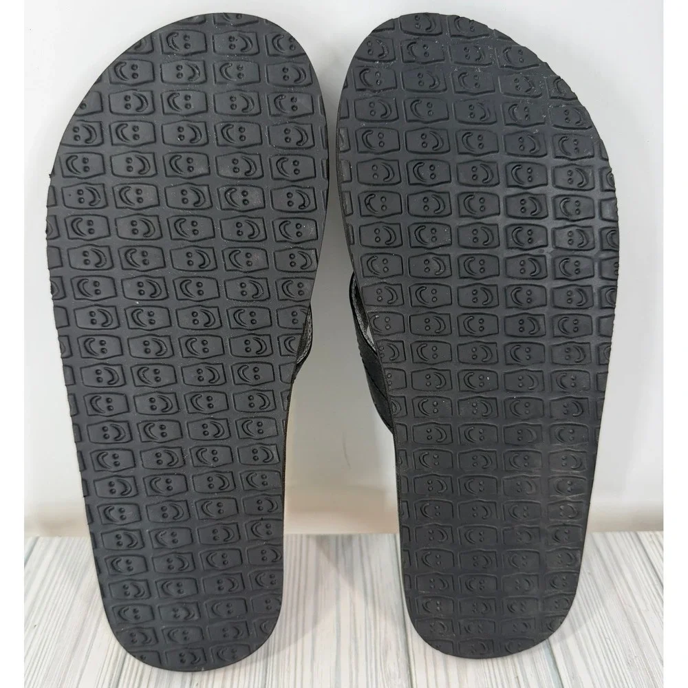 Sanuk mens Burm Black Water Friendly Yoga Mat Flip Flop Sandals Mens Size 9 NEW